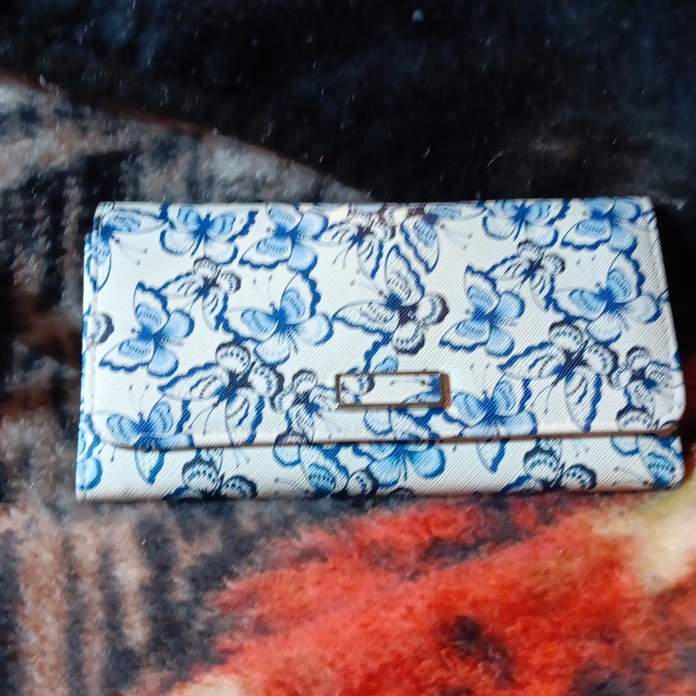 Woman's wallet